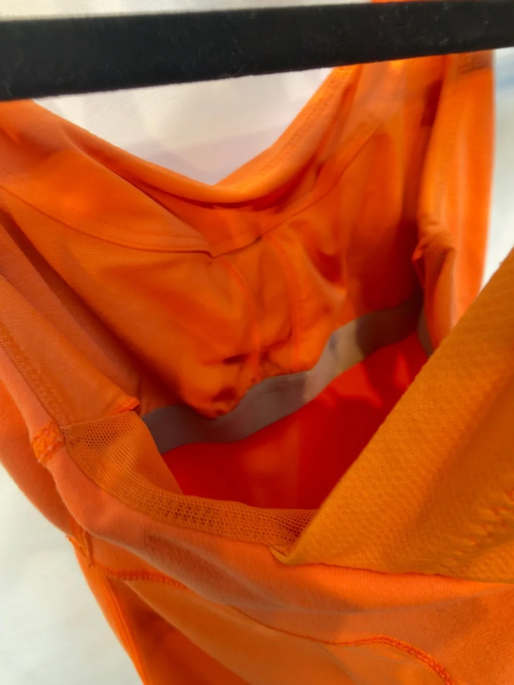 Lululemon Scoop Me Up II tank in Orange Pizzaz size 4
